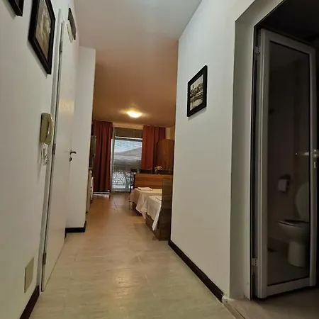 Apartment Rose в местност каваци,