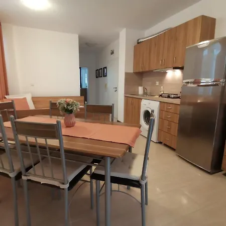 Rose в местност каваци, Sozopol