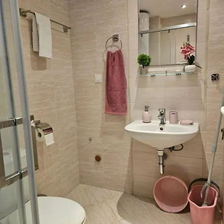Apartment Rose в местност каваци, *